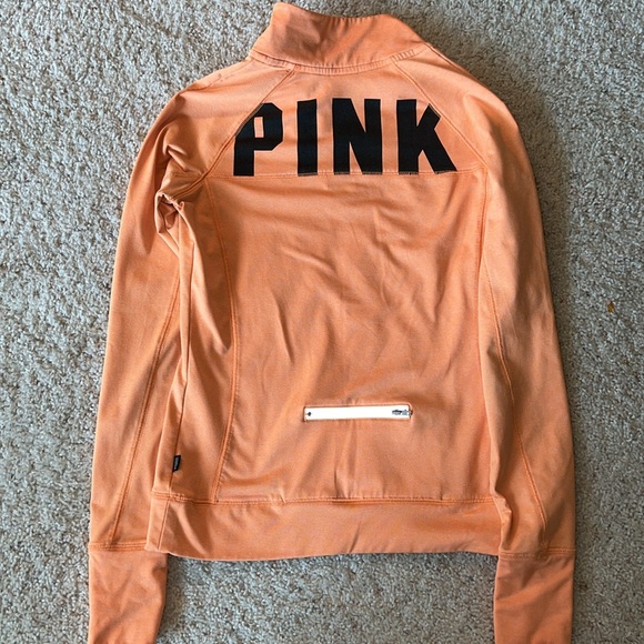 Pink sweatshirt - Picture 2 of 3